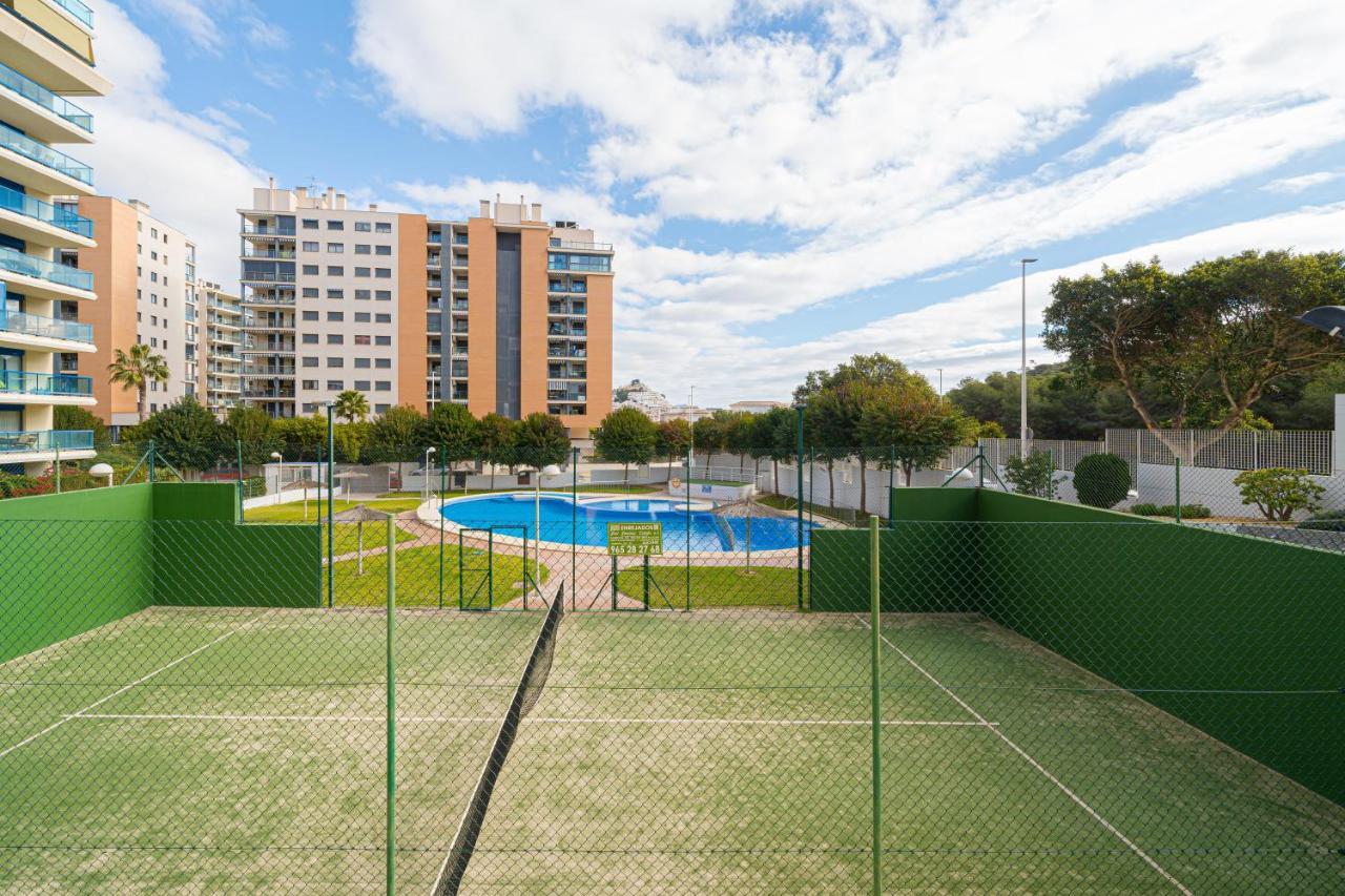 Beach And Green Alicante Exterior photo